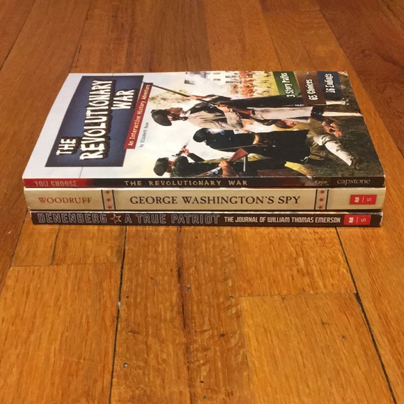 Revolutionary War Book Bundle - Picture 3 of 4